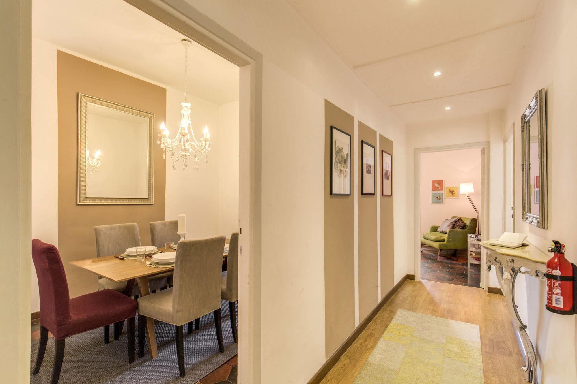 Aweshomeitaly - Spagna Glamour Life Penthouse Rom Exterior foto